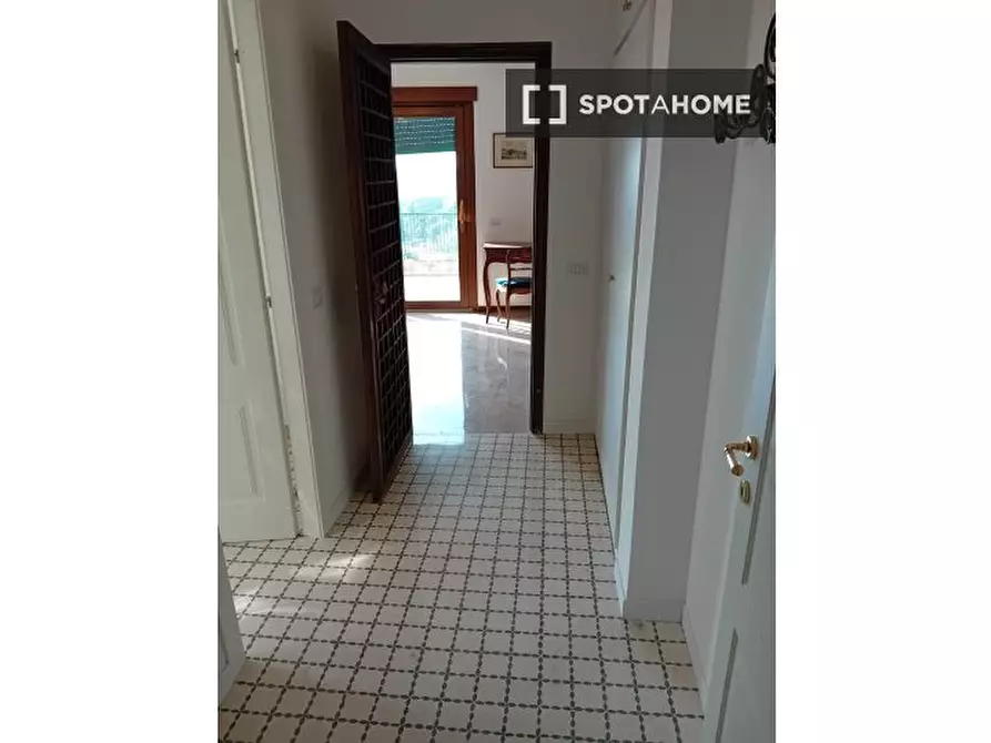 Immagine 10 di Appartamento in affitto  in Via Pietro Mascagni a Roma