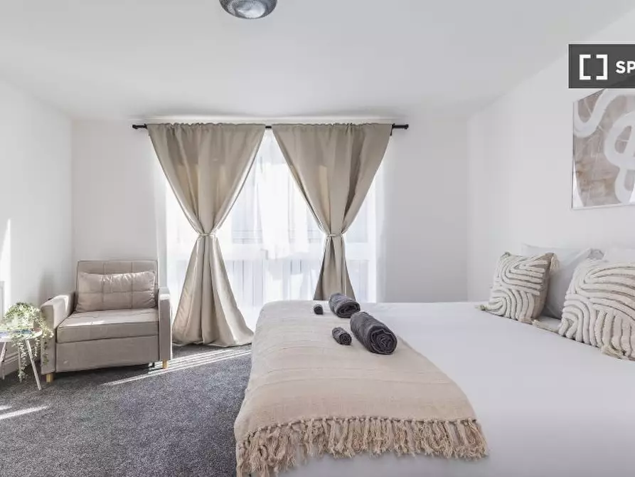 Immagine 8 di Appartamento in affitto  in Hughan Road a Stratford