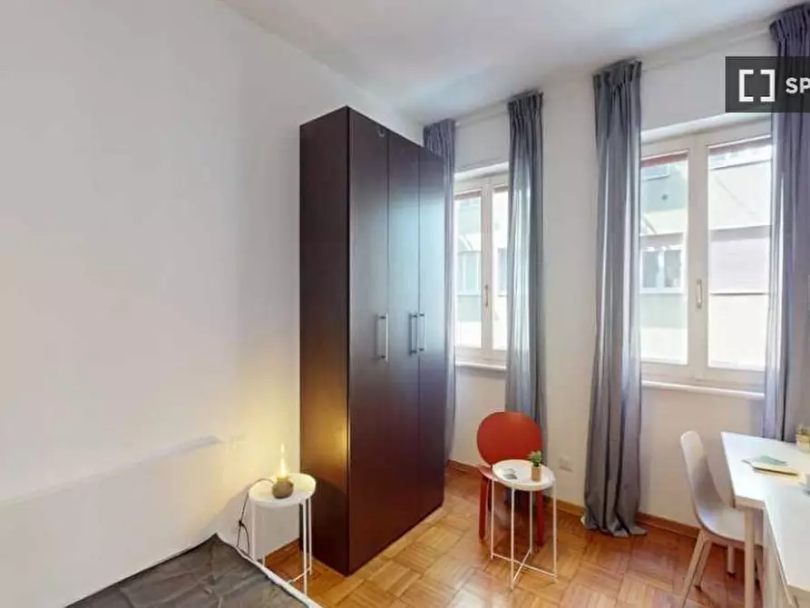 Immagine 16 di Camera condivisa in affitto  in Via Copernico a Milano