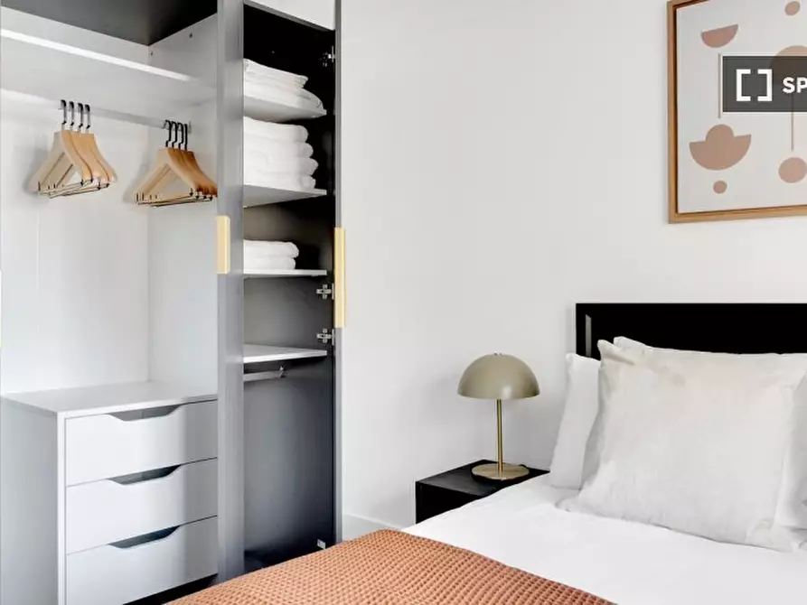 Immagine 11 di Appartamento in affitto  in Earls Ct Rd a Kensington