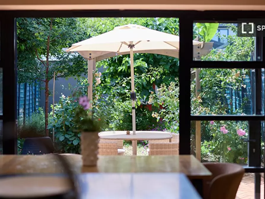 Immagine 2 di Appartamento in affitto  in Naylor Road a Camberwell