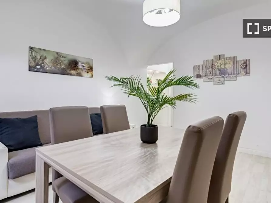 Immagine 16 di Ufficio in affitto  in Via Brescia a Roma