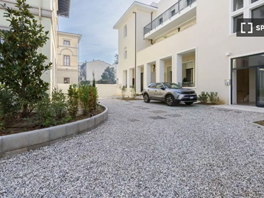 Immagine 17 di Appartamento in affitto  in Via Francesco Valori a Firenze