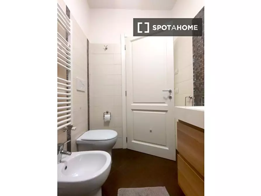 Immagine 8 di Ufficio in affitto  in Via della Pergola a Firenze