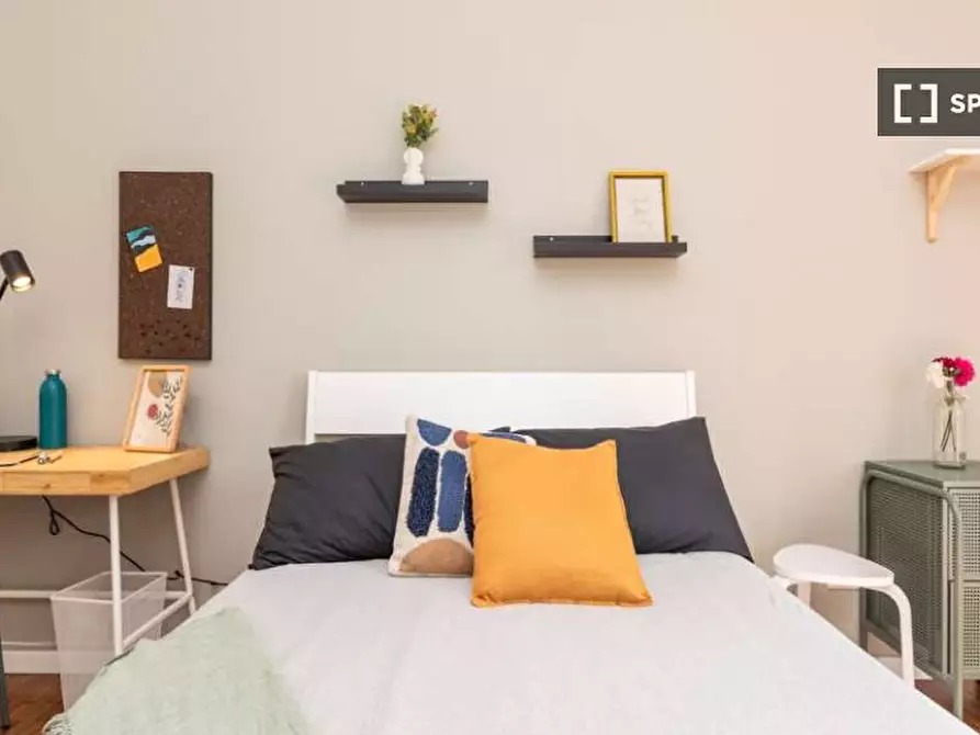 Immagine 4 di Camera condivisa in affitto  in Via Arcivescovo Romilli Milan a Milano