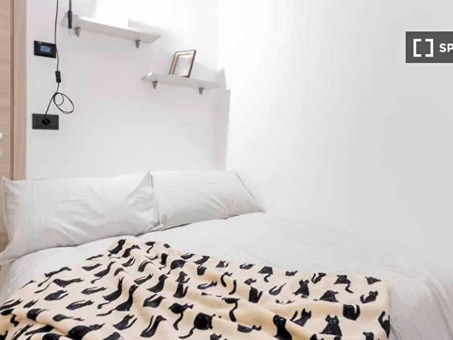 Immagine 2 di Camera condivisa in affitto  in Via Carlo Pedrotti a Torino