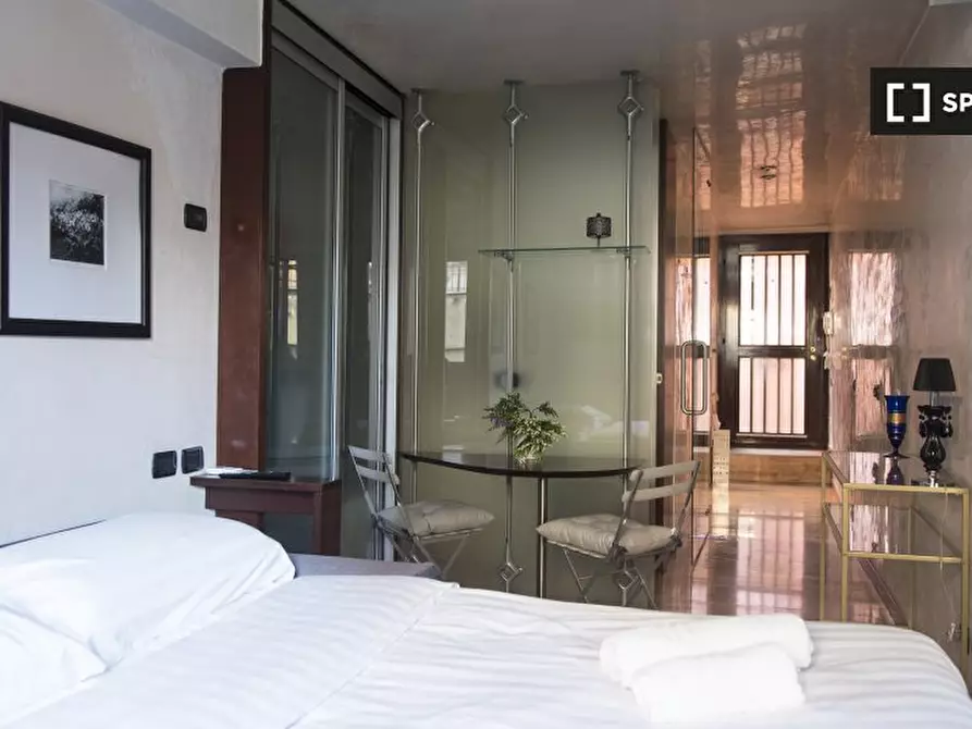 Immagine 6 di Ufficio in affitto  in Via Disciplini a Milano