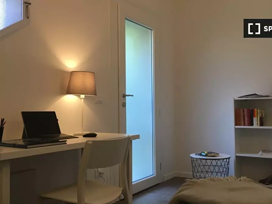 Immagine 5 di Camera condivisa in affitto  in Via Federico Confalonieri a Padova