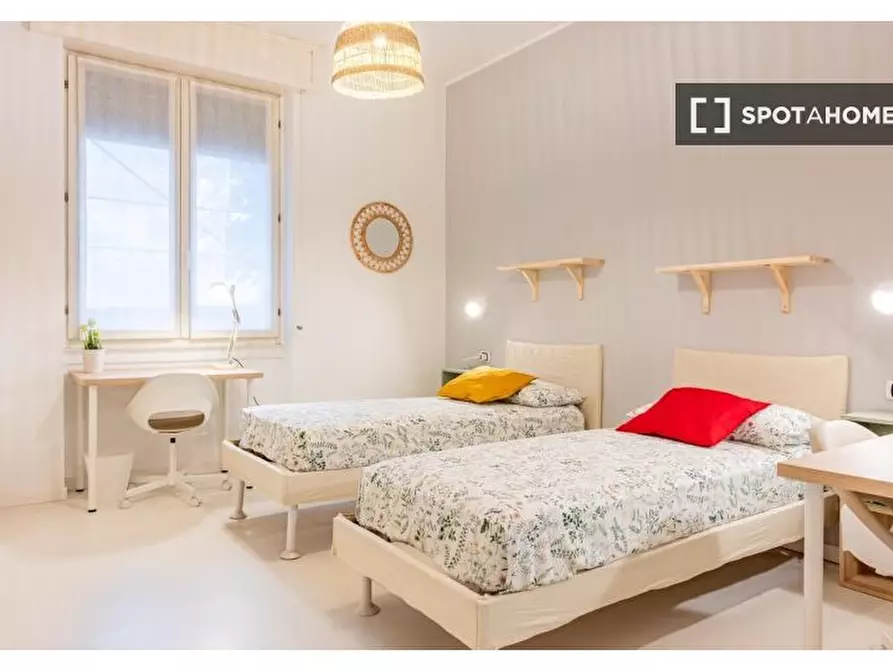 Immagine 8 di Camera condivisa in affitto  in Via Assietta a Milano