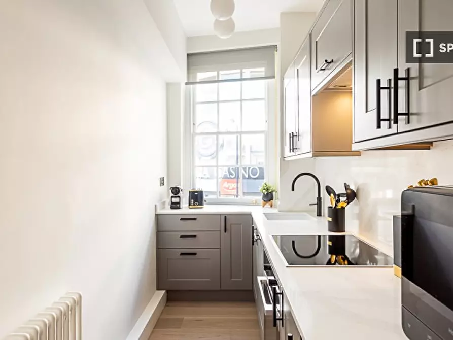 Immagine 10 di Appartamento in affitto  in Forset Court a Paddington