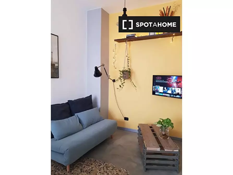 Immagine 4 di Camera condivisa in affitto  in Corso Palermo a Torino