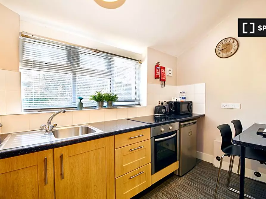 Immagine 8 di Ufficio in affitto  in Green Lanes a Hackney