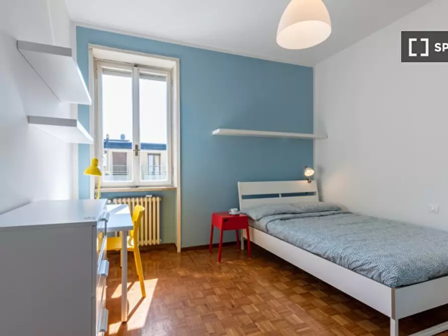 Immagine 1 di Camera condivisa in affitto  in Corso Di Porta Romana a Milano