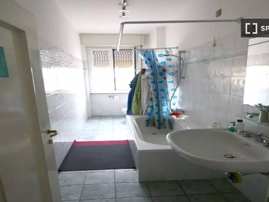 Immagine 5 di Camera condivisa in affitto  in Via Pollaiuolo a Milano