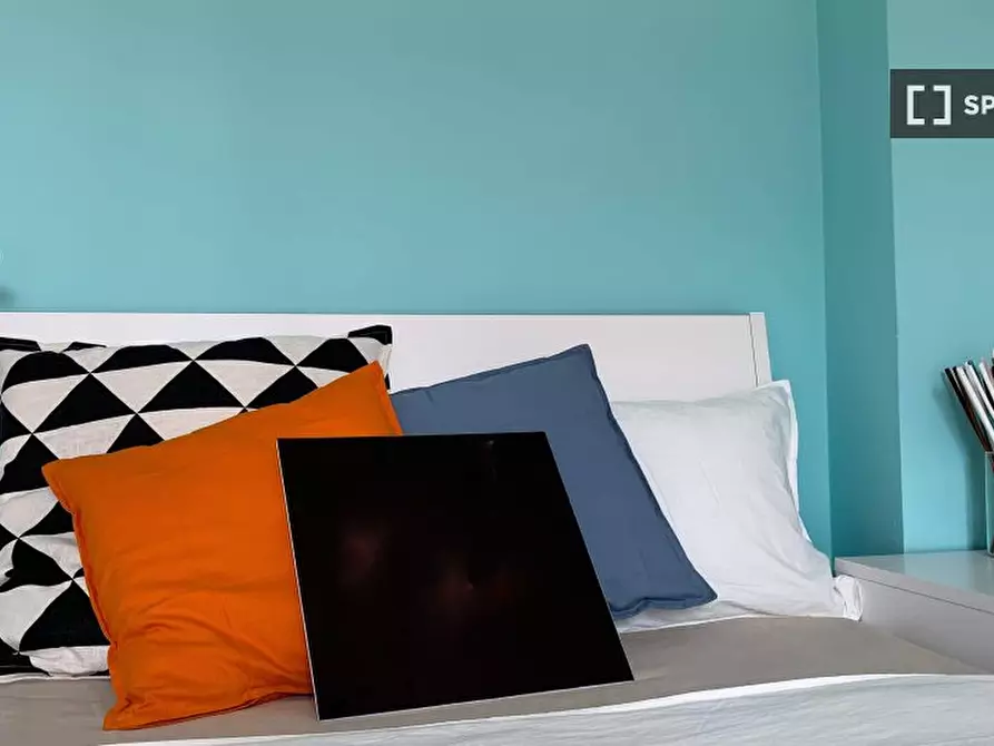 Immagine 19 di Camera condivisa in affitto  in Via Elba n. a Torino