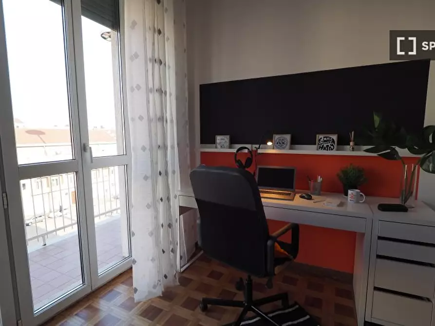 Immagine 17 di Camera condivisa in affitto  in Corso Bramante a Torino
