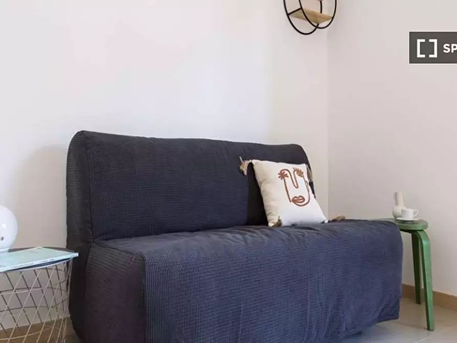 Immagine 7 di Camera condivisa in affitto  in Via Gardone Milan a Milano