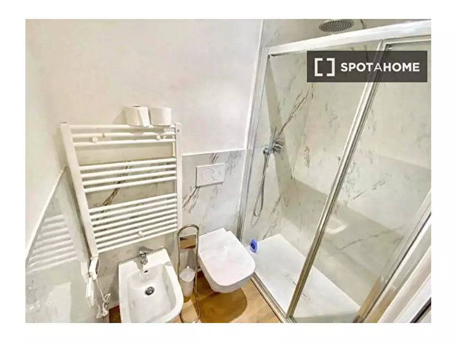Immagine 5 di Appartamento in affitto  in Via dei Fontanili a Milano