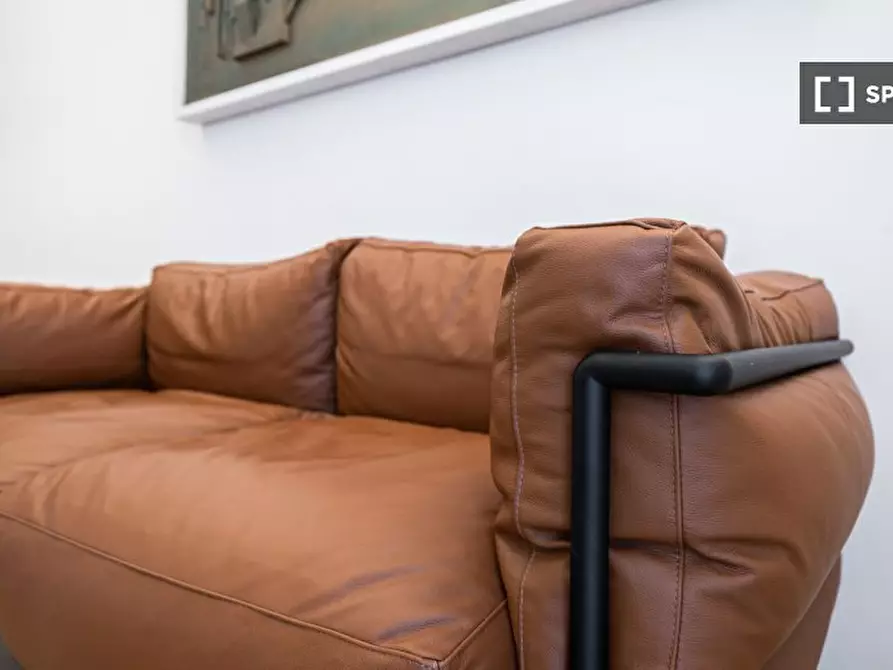 Immagine 11 di Appartamento in affitto  in Via V. Monti a Milano