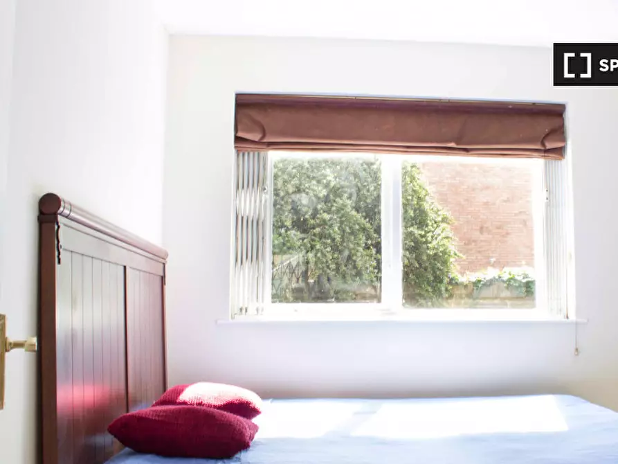 Immagine 3 di Camera condivisa in affitto  in St Marks Road a Kensington