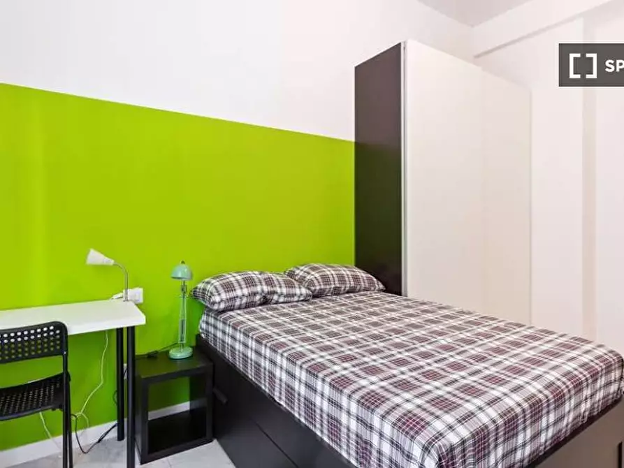 Immagine 4 di Camera condivisa in affitto  in Via Pantigliate a Milano