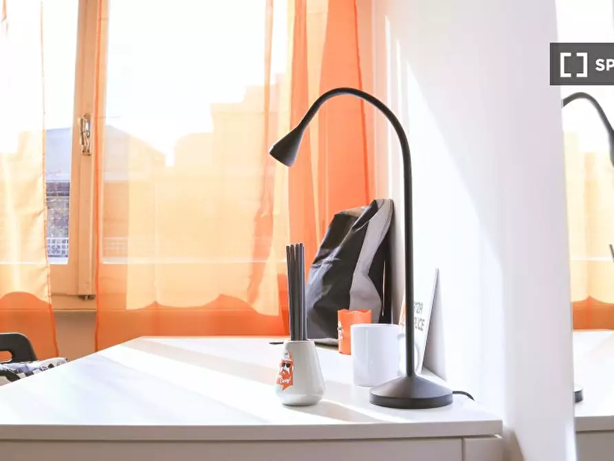 Immagine 1 di Camera condivisa in affitto  in Via Ariosto n a Cagliari