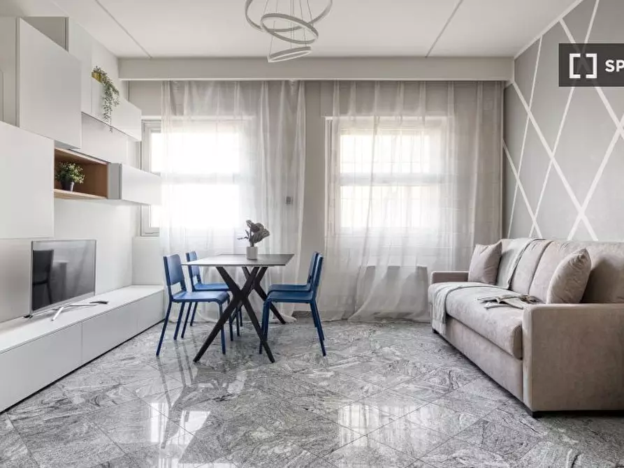 Immagine 5 di Appartamento in affitto  in Via Vitruvio a Milano