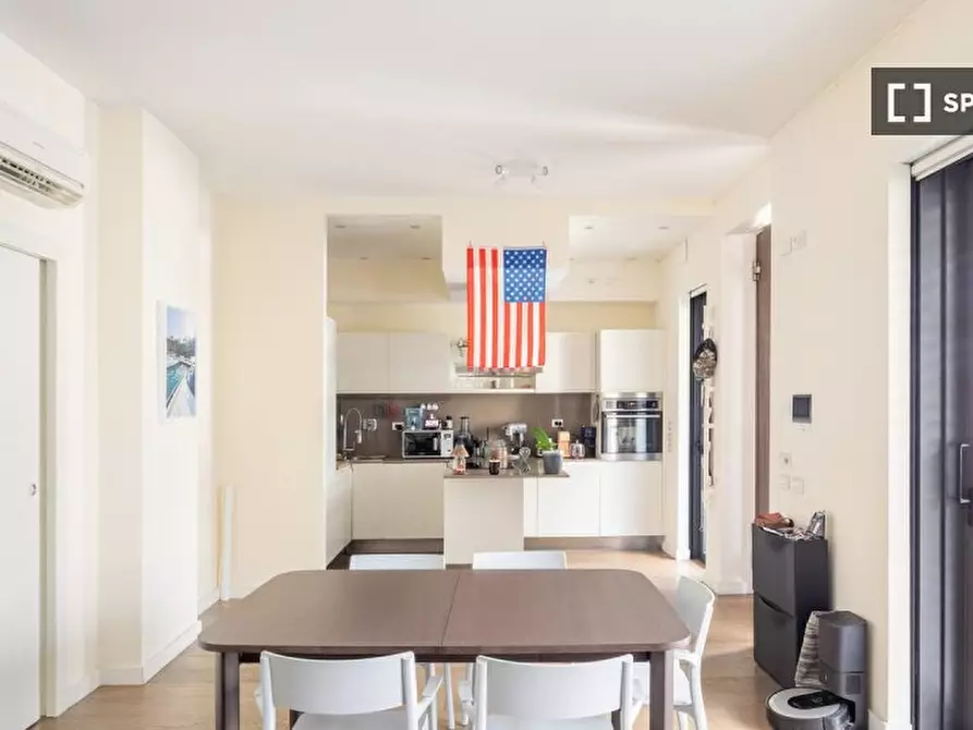 Immagine 13 di Camera condivisa in affitto  in Via di Casal Bertone a Roma