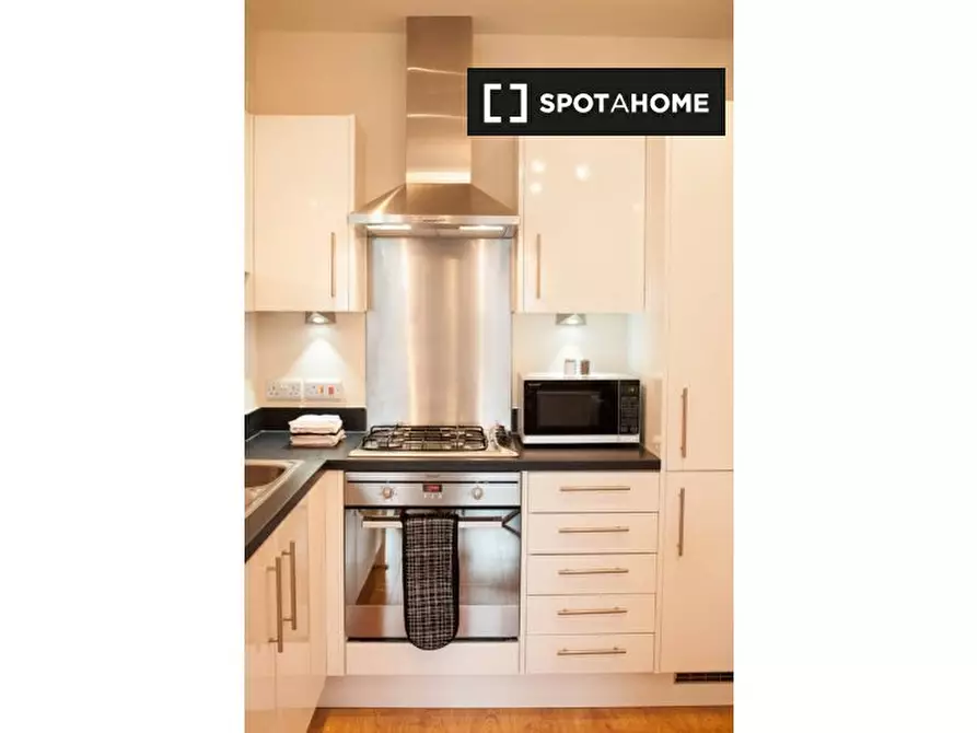 Immagine 4 di Appartamento in affitto  in Station Suites a Watford