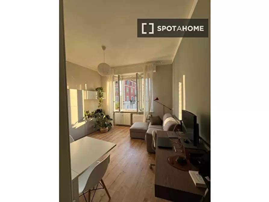 Immagine 1 di Appartamento in affitto  in Via Scrivia a Milano