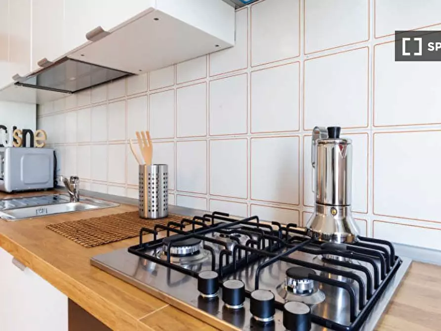 Immagine 8 di Camera condivisa in affitto  in Via dei Missaglia a Milano