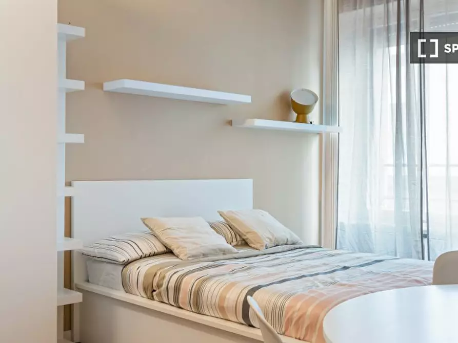 Immagine 7 di Ufficio in affitto  in Via Luciano Manara a Milano