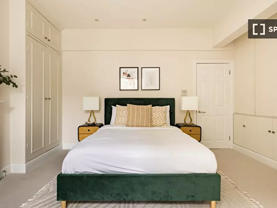 Immagine 8 di Appartamento in affitto  in Flood St a Kensington