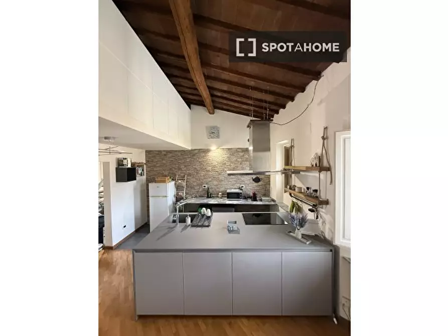 Immagine 1 di Appartamento in affitto  in Viale Francesco Petrarca a Firenze