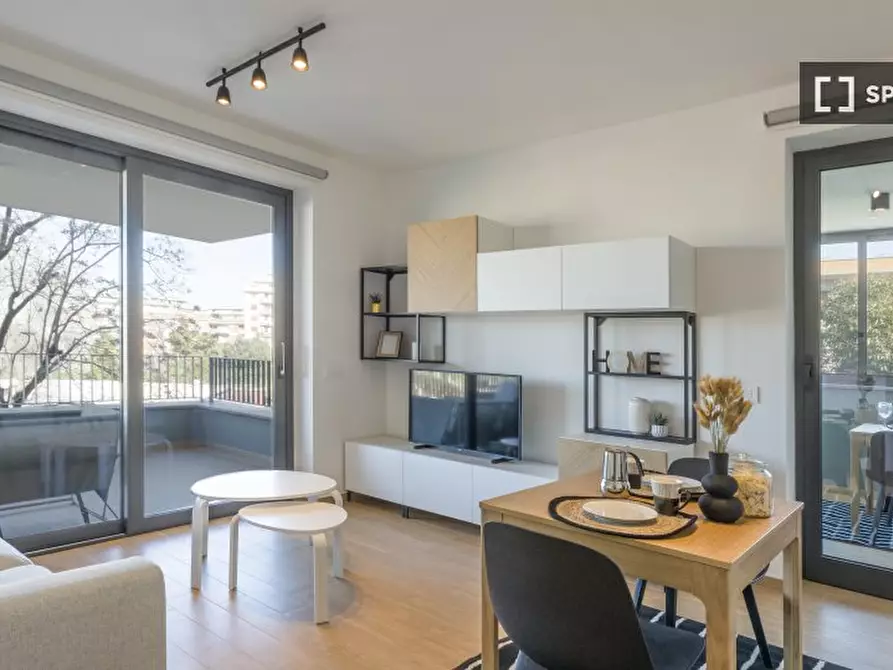 Immagine 1 di Appartamento in affitto  in Via Alberto Pollio a Roma