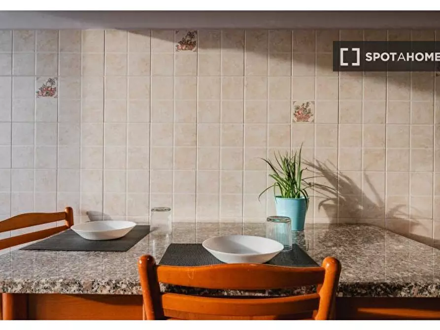 Immagine 18 di Camera condivisa in affitto  in Piazzale Giovanni delle Bande Nere a Milano