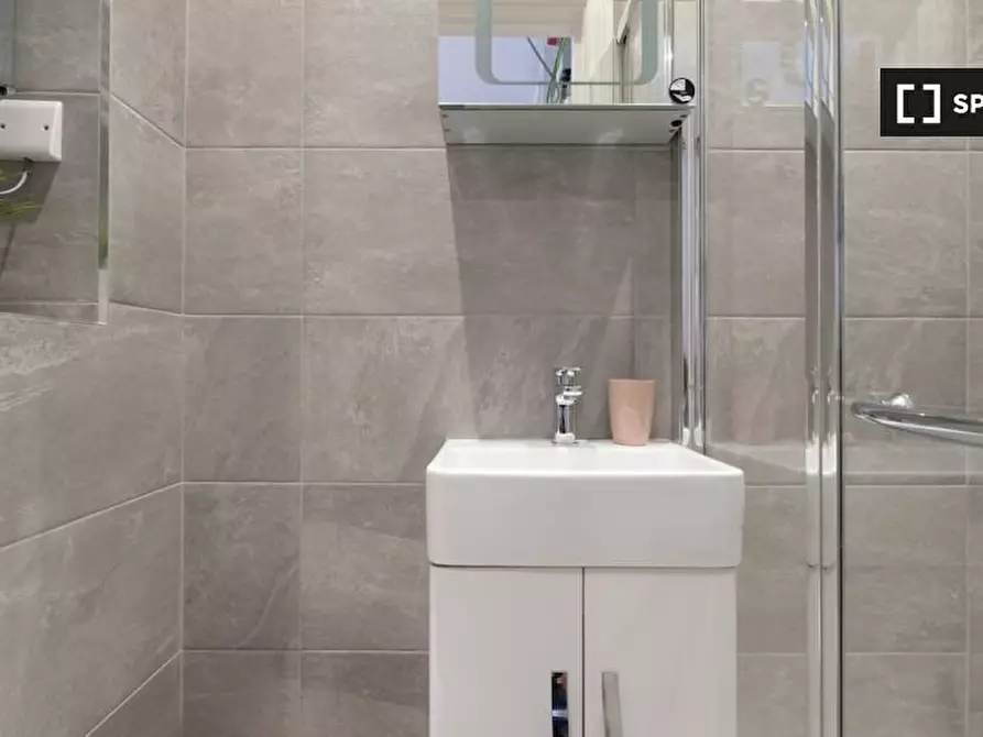 Immagine 3 di Ufficio in affitto  in Flat 32-34 Swinton St London WC1X 9NX a Camden Town