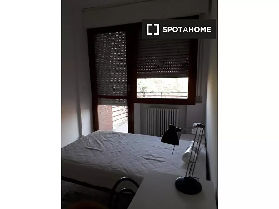 Immagine 6 di Camera condivisa in affitto  in Via Leonetto Cipriani a Bologna