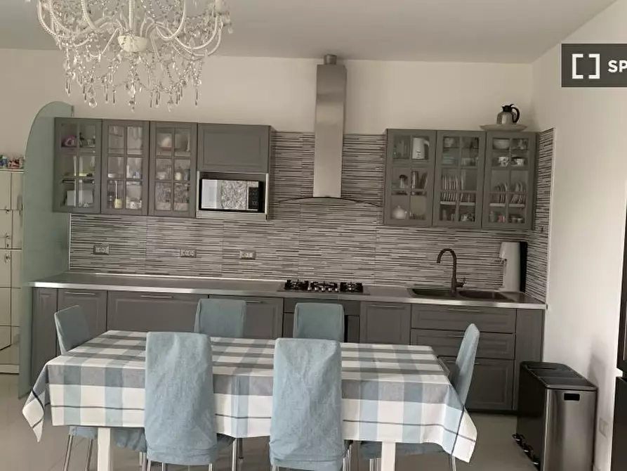 Immagine 9 di Camera condivisa in affitto  in Via Pavese a Rozzano