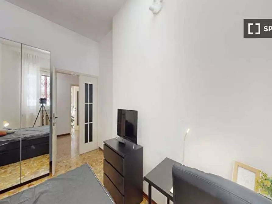 Immagine 5 di Camera condivisa in affitto  in Via Anco Marzio a Milano