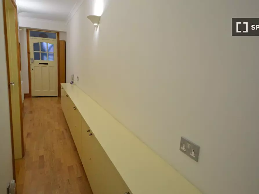 Immagine 8 di Appartamento in affitto  in Cockfosters Rd a Barnet
