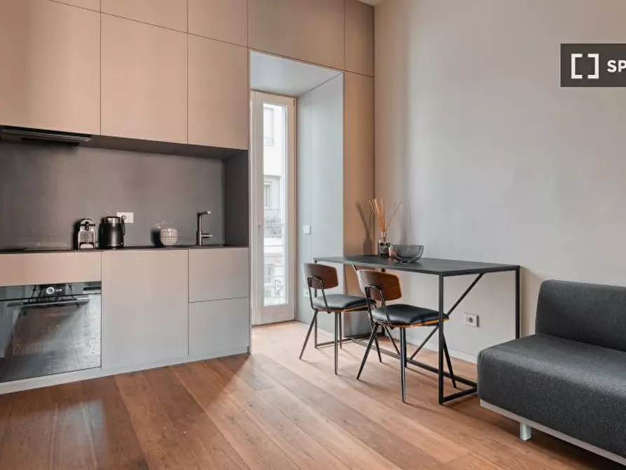 Immagine 2 di Appartamento in affitto  in V. Archimede a Milano