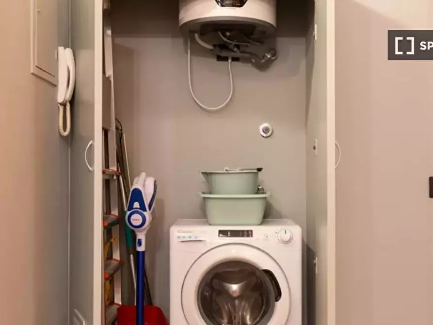 Immagine 16 di Appartamento in affitto  in Via Lario a Milano