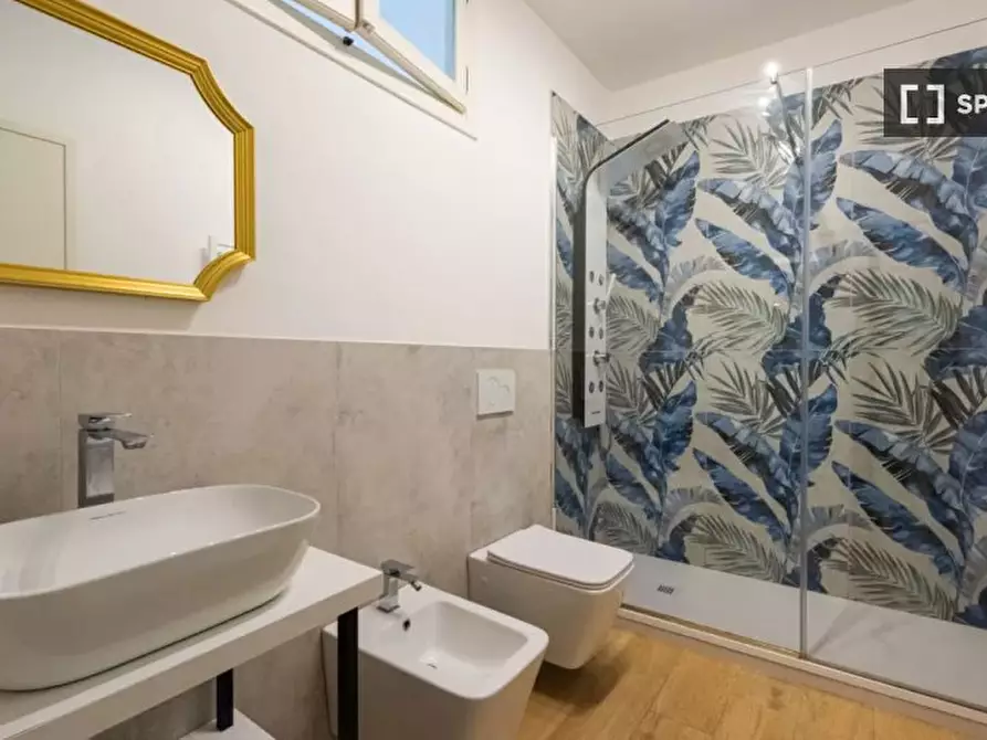 Immagine 17 di Appartamento in affitto  in Borgo Ognissanti a Firenze