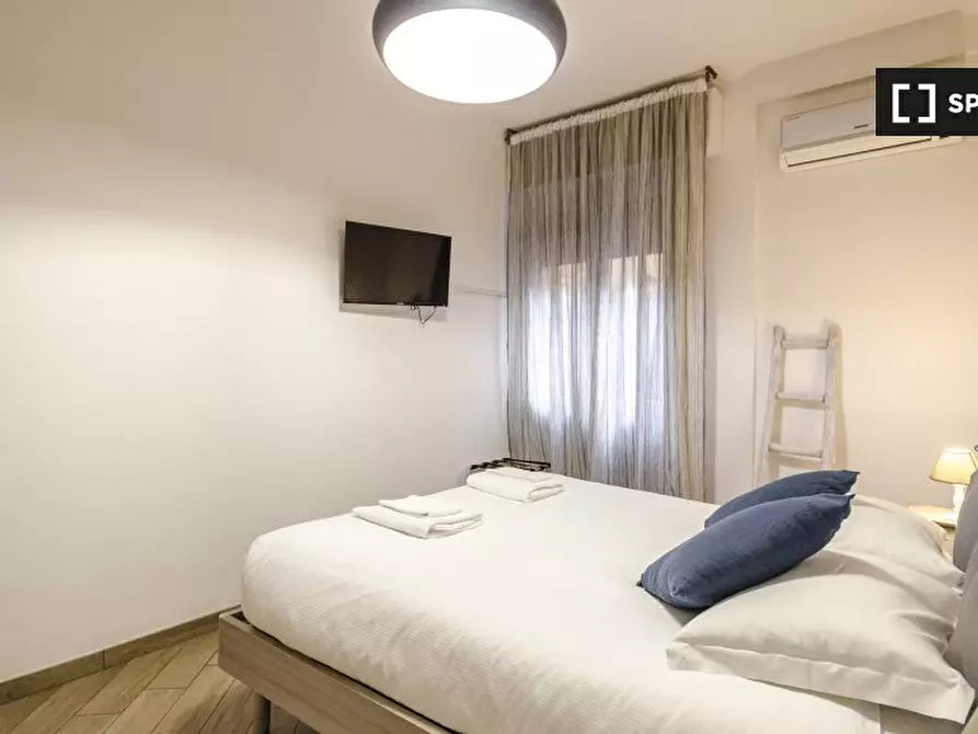 Immagine 12 di Appartamento in affitto  in Via Galliera a Bologna