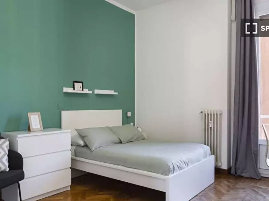 Immagine 2 di Camera condivisa in affitto  in Viale Monza a Milano