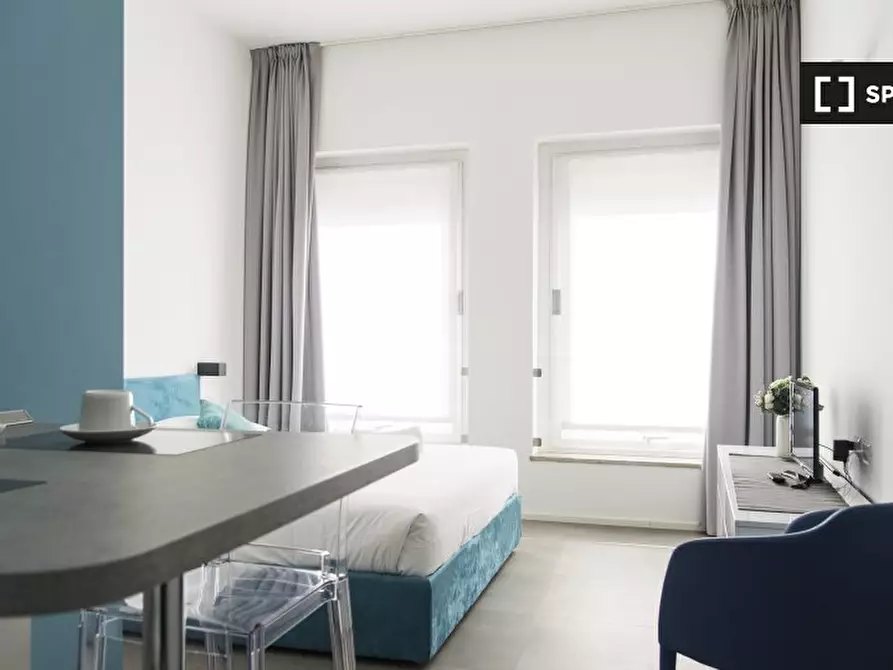 Immagine 10 di Ufficio in affitto  in Via Meravigli a Milano