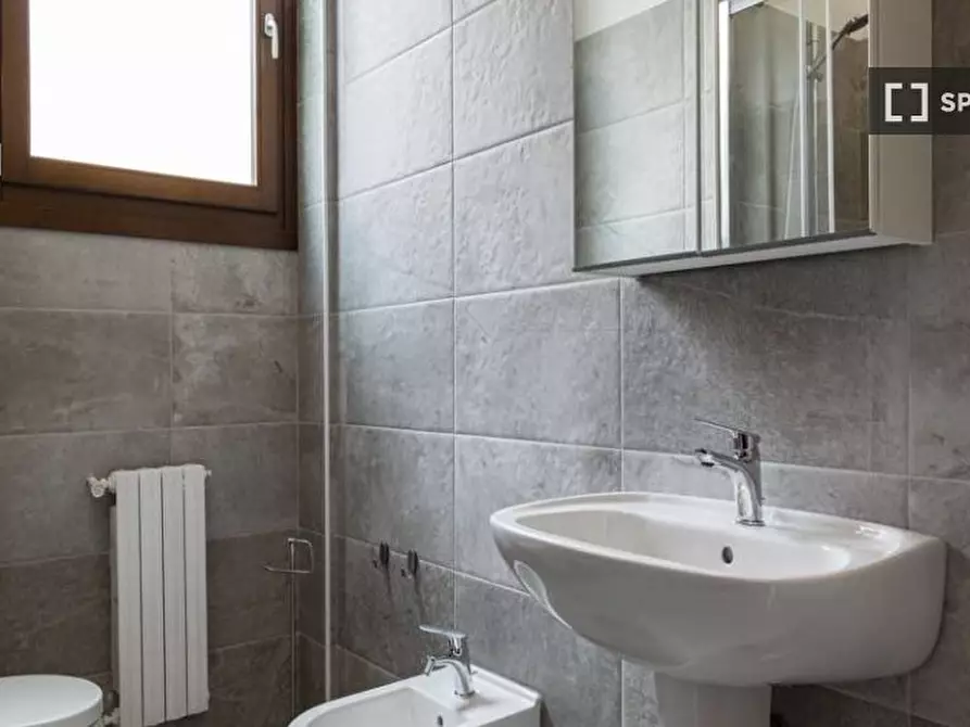 Immagine 5 di Camera condivisa in affitto  in Via Santa Sofia a Milano