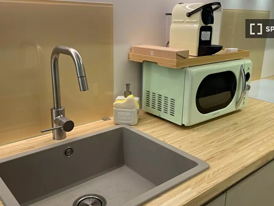 Immagine 4 di Ufficio in affitto  in Via Mascarella a Bologna