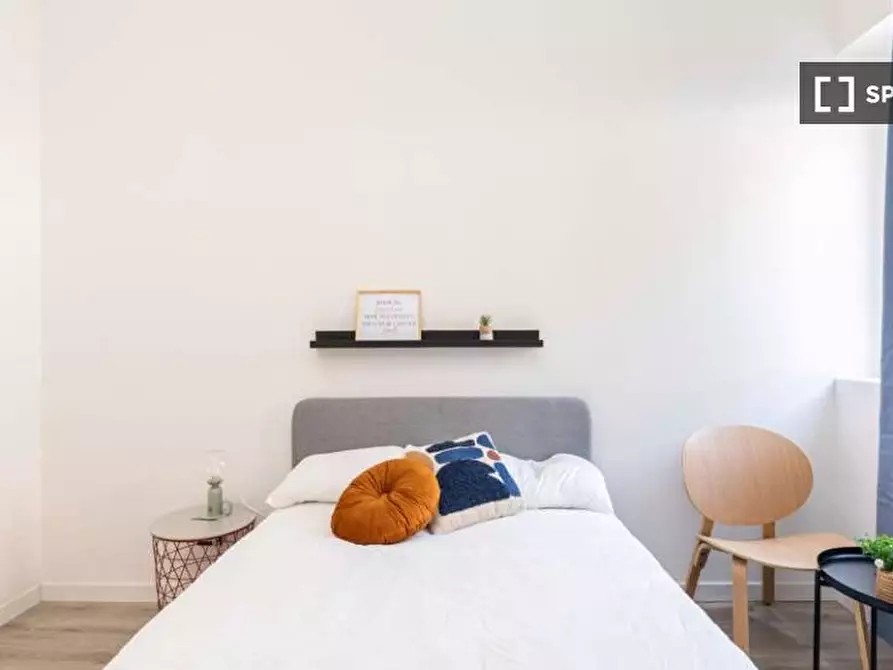 Immagine 6 di Camera condivisa in affitto  in Via Col di Lana a Milano